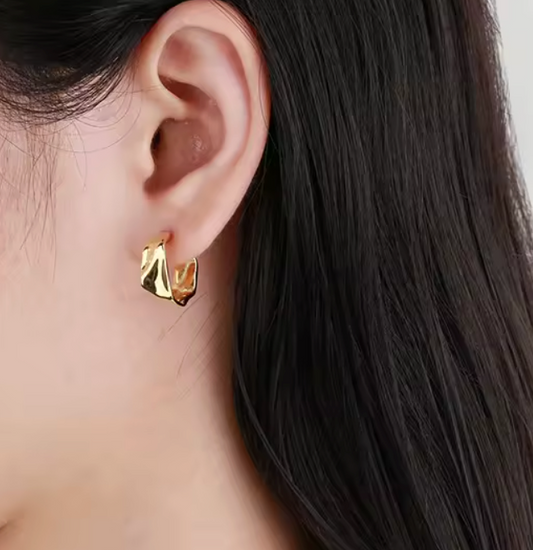 Sarah Earrings - Gold