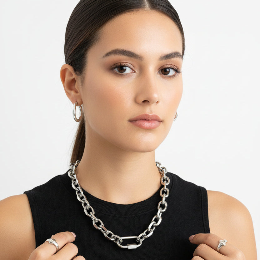 Oscar Necklace