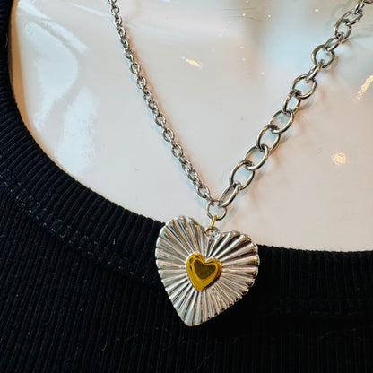 Manuwa Necklace