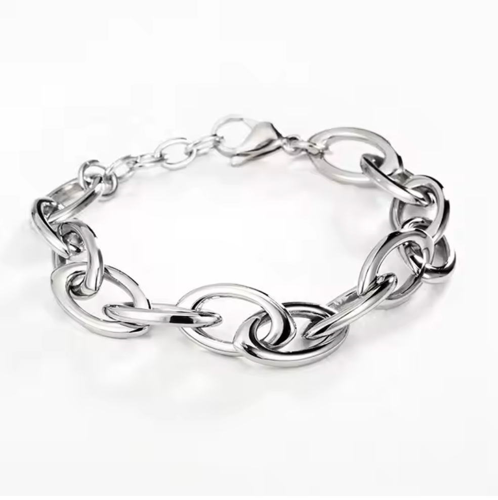 A gold-colored hollow oval chain bracelet.