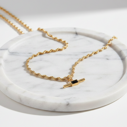 Larnie Necklace