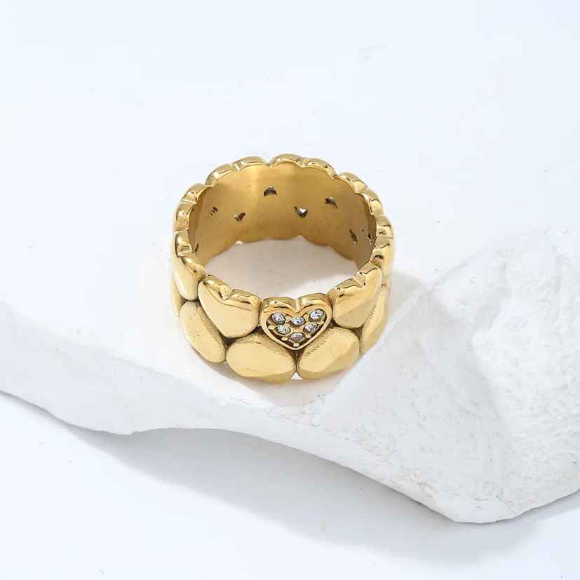 Ava Ring