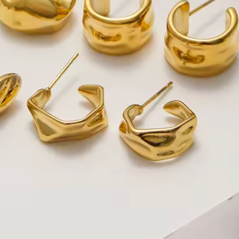 Sarah  Earrings - Gold