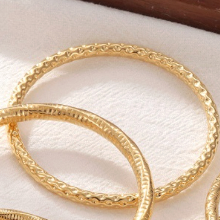 Alice Bracelet - Gold