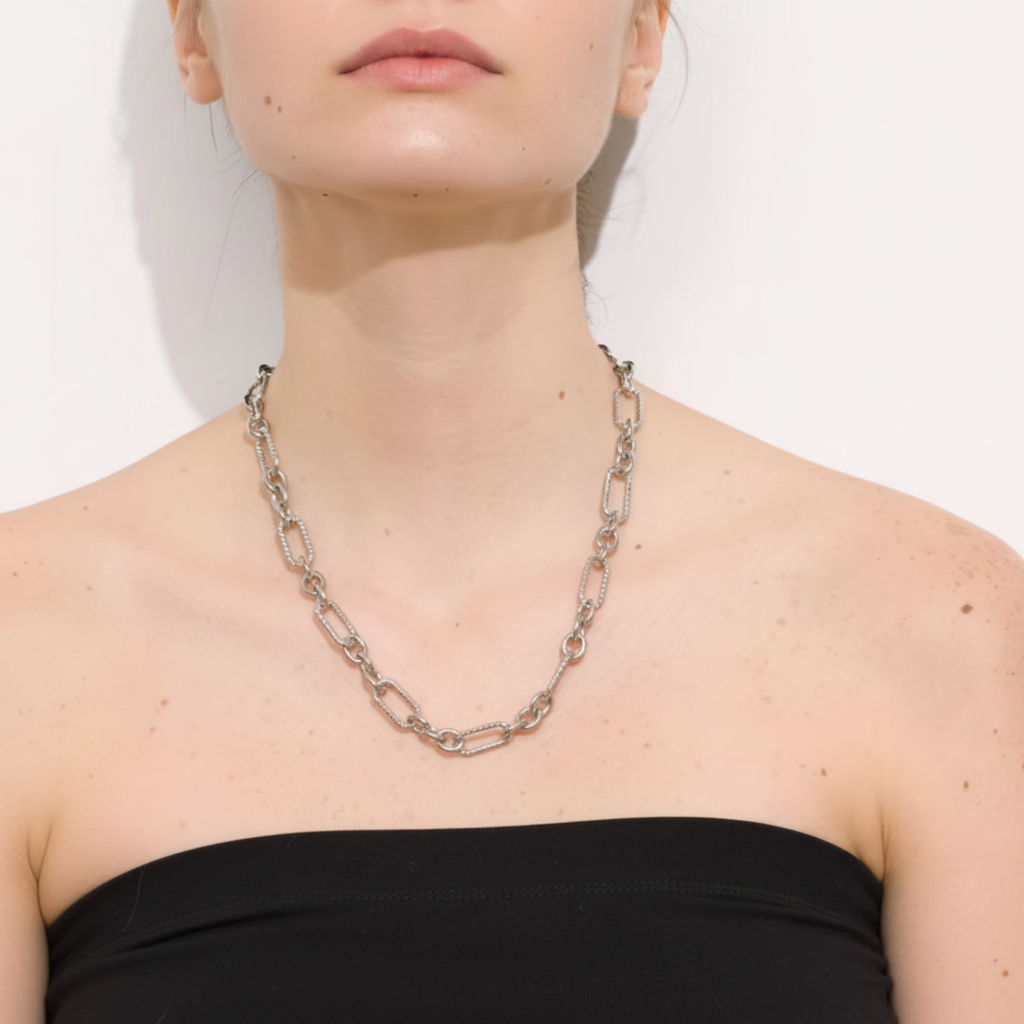 Reece Necklace